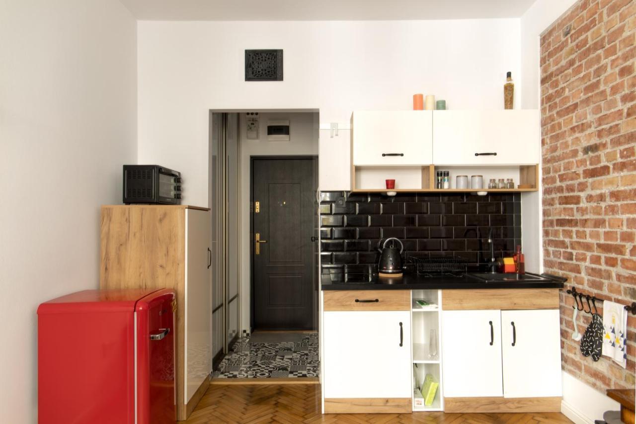Poznanska Apartament Studio Lägenhet Warszawa Exteriör bild